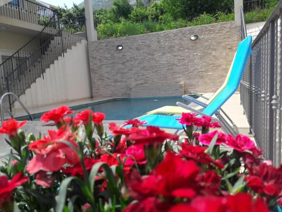 2Br Apartment With Pool Котор Экстерьер фото